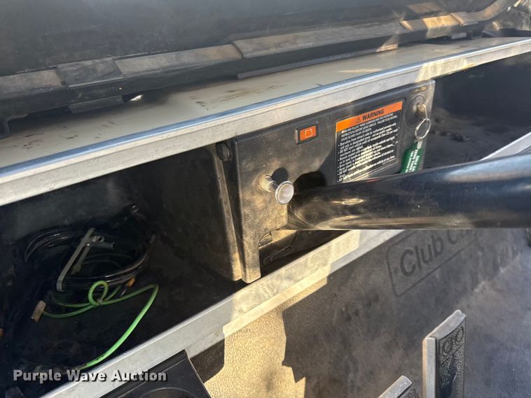 image for item EN0499 (3) Clubcar golf carts