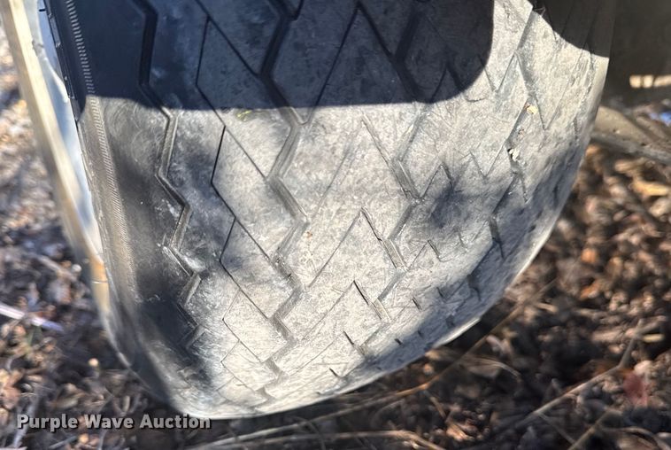 image for item EN0499 (3) Clubcar golf carts