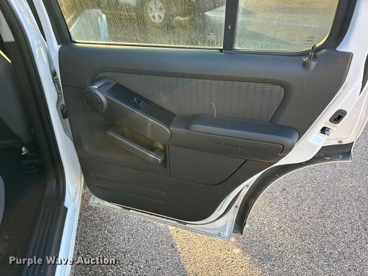 image for item EN0830 2009 Ford Explorer SUV