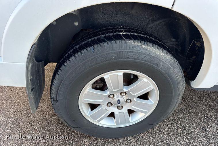image for item EN0830 2009 Ford Explorer SUV
