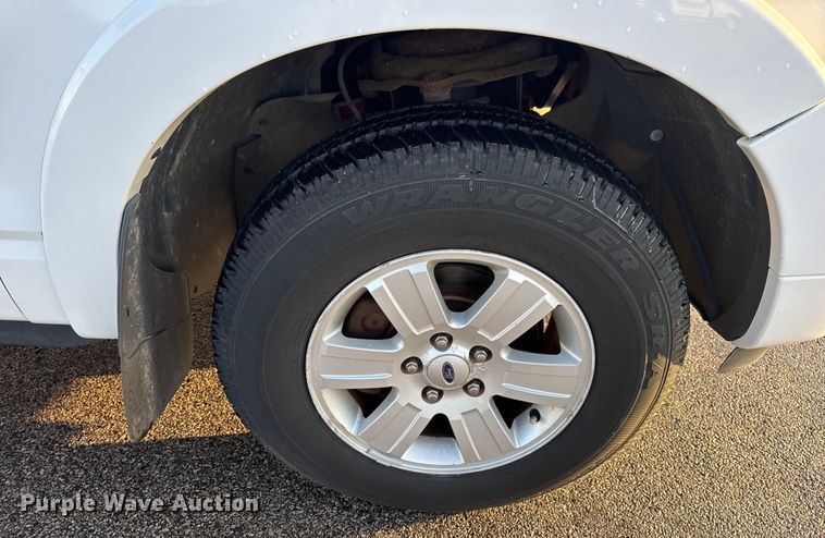 image for item EN0830 2009 Ford Explorer SUV