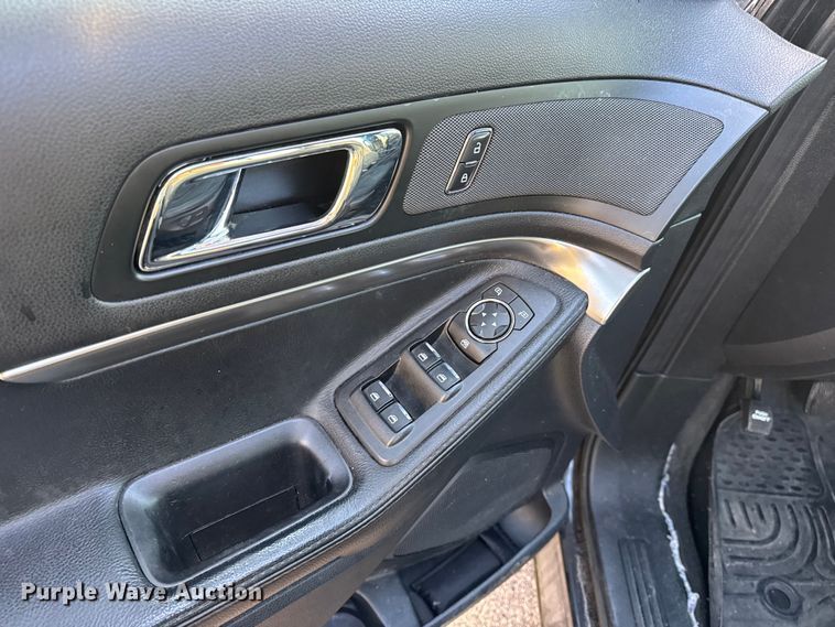 image for item EN0831 2018 Ford Explorer Police Interceptor SUV