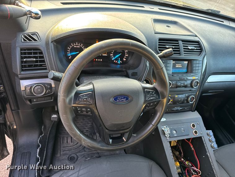 image for item EN0831 2018 Ford Explorer Police Interceptor SUV