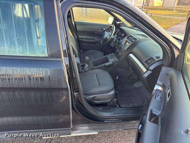 image for item EN0831 2018 Ford Explorer Police Interceptor SUV