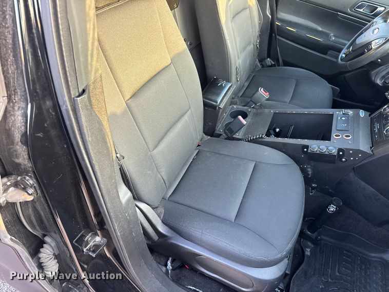 image for item EN0831 2018 Ford Explorer Police Interceptor SUV