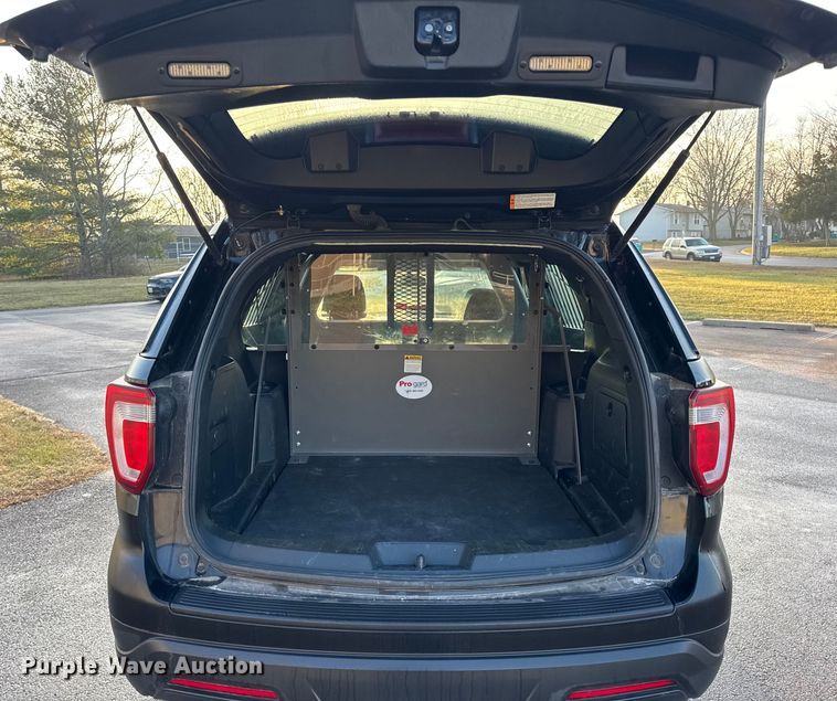 image for item EN0831 2018 Ford Explorer Police Interceptor SUV