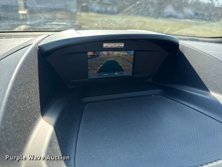 image for item EN0832 2017 Ford Escape SE SUV