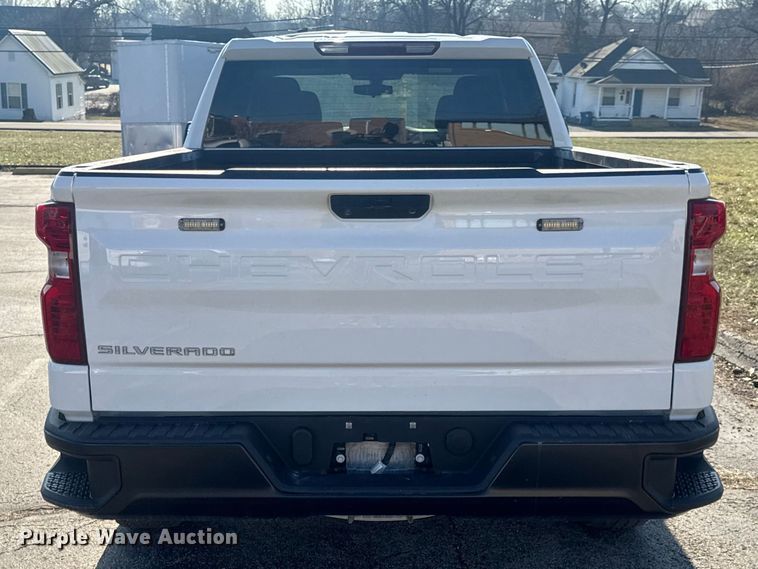 image for item EN0833 2020 Chevrolet Silverado 1500 Ext. Cab pickup truck