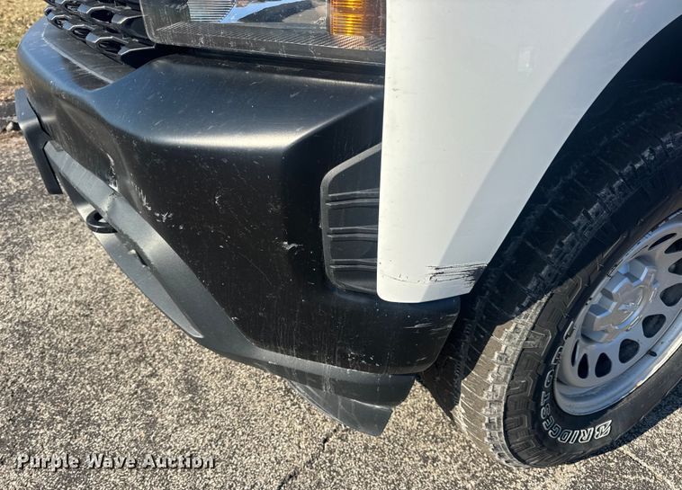 image for item EN0833 2020 Chevrolet Silverado 1500 Ext. Cab pickup truck