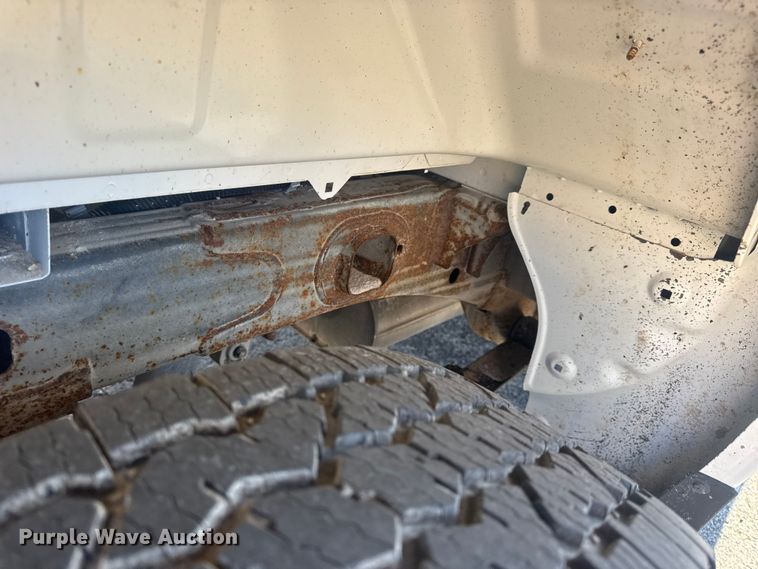 image for item EN0833 2020 Chevrolet Silverado 1500 Ext. Cab pickup truck