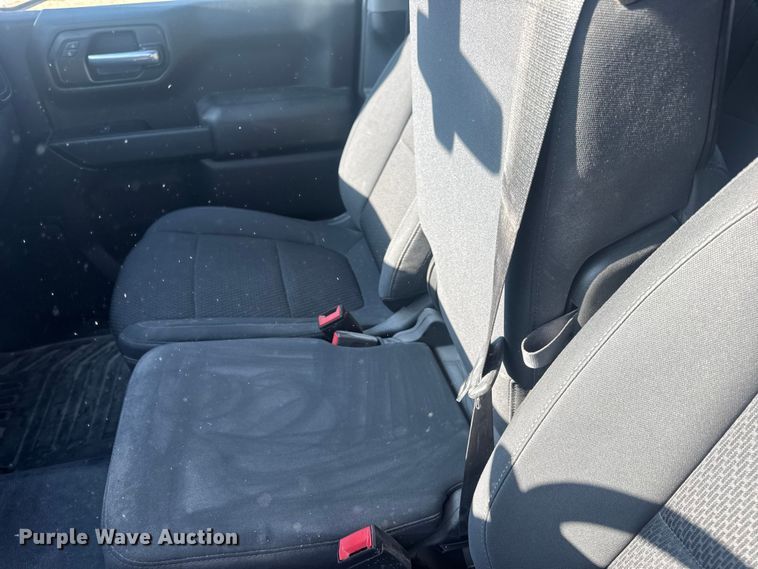 image for item EN0833 2020 Chevrolet Silverado 1500 Ext. Cab pickup truck