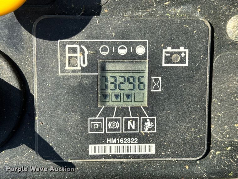 image for item EN0834 ExMark Lazer Z ZTR lawn mower