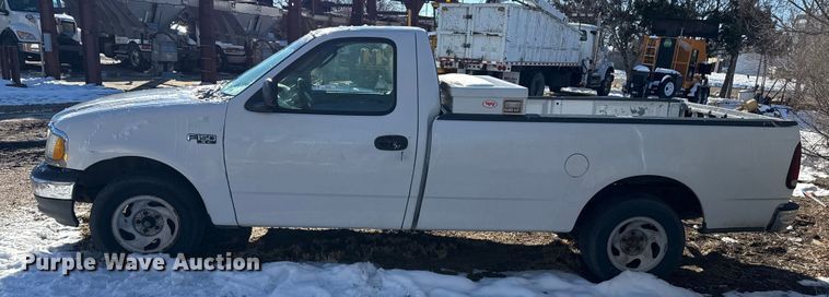 image for item EP2769 2002 Ford F150 pickup truck