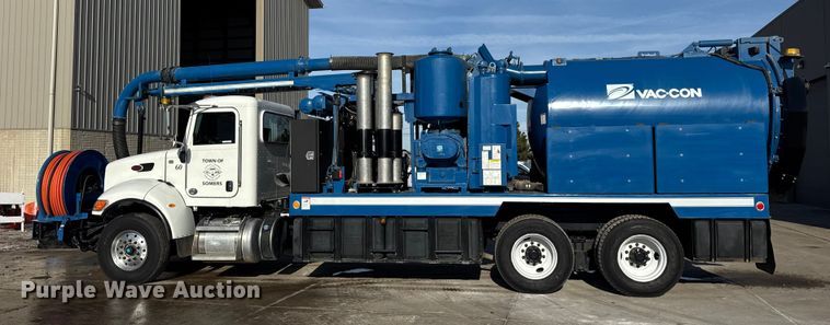 image for item ER0345 2014 Peterbilt 348 sewer jetter truck