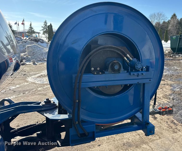 image for item ER0345 2014 Peterbilt 348 sewer jetter truck