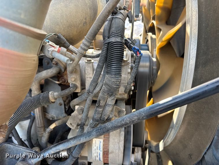 image for item ER0345 2014 Peterbilt 348 sewer jetter truck