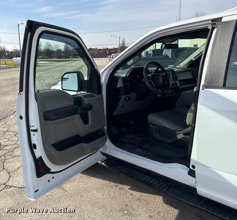 image for item ER0367 2018 Ford F150  Ext. Cab pickup truck