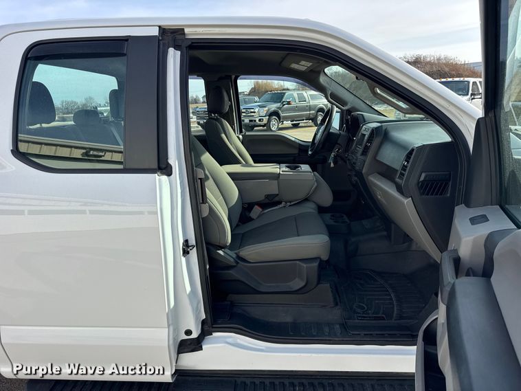 image for item ER0367 2018 Ford F150  Ext. Cab pickup truck