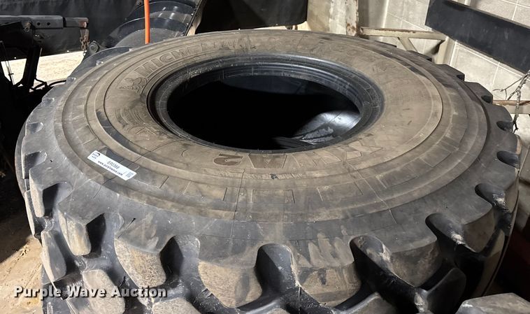 image for item ER0368 Michelin 20.5R25 wheel loader tires
