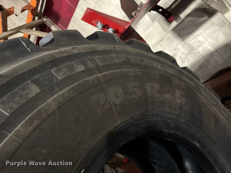 image for item ER0368 Michelin 20.5R25 wheel loader tires