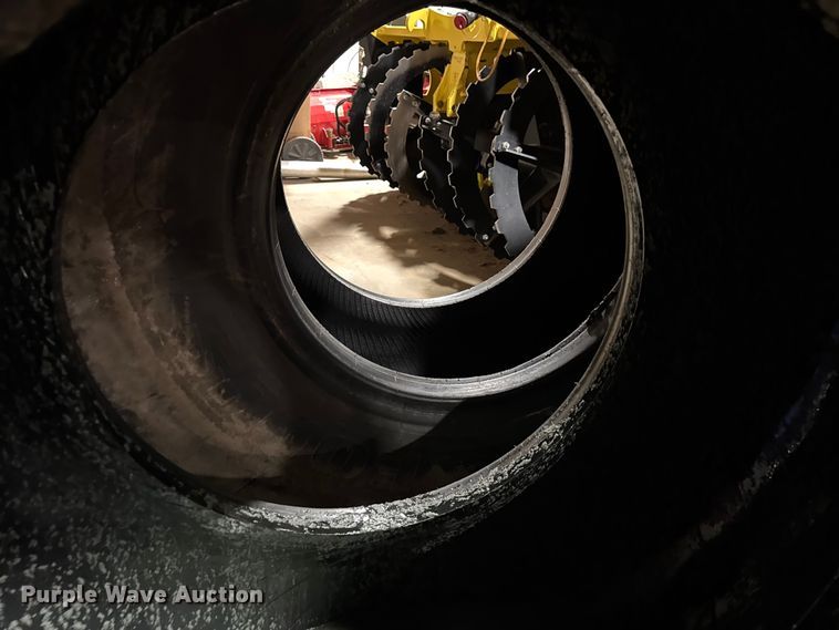 image for item ER0369 Michelin 20.5R25 wheel loader tires