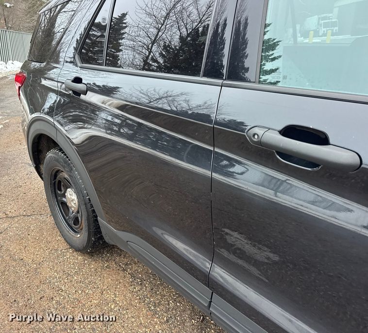 image for item ER0370 2021 Ford Explorer Police Interceptor SUV