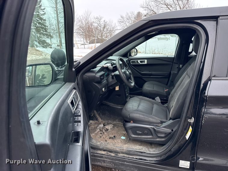 image for item ER0370 2021 Ford Explorer Police Interceptor SUV