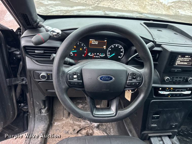 image for item ER0370 2021 Ford Explorer Police Interceptor SUV