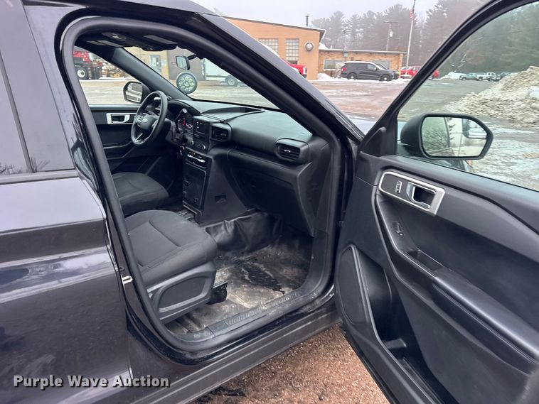 image for item ER0370 2021 Ford Explorer Police Interceptor SUV