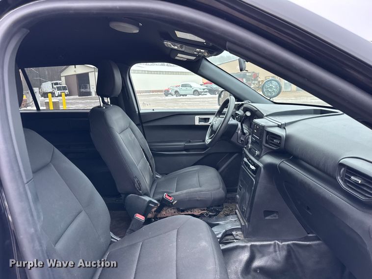 image for item ER0370 2021 Ford Explorer Police Interceptor SUV