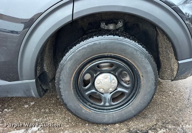 image for item ER0370 2021 Ford Explorer Police Interceptor SUV