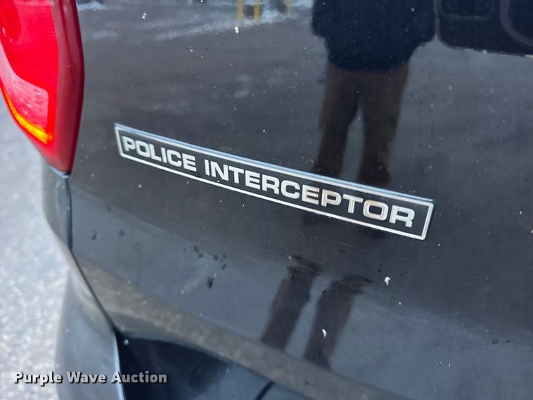 image for item ER0371 2018 Ford Explorer Police Interceptor SUV