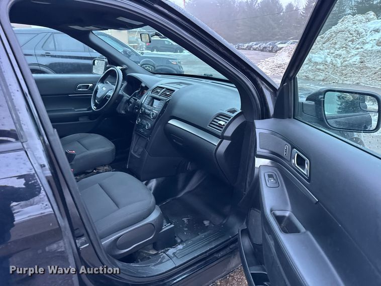 image for item ER0371 2018 Ford Explorer Police Interceptor SUV
