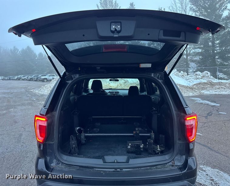 image for item ER0371 2018 Ford Explorer Police Interceptor SUV