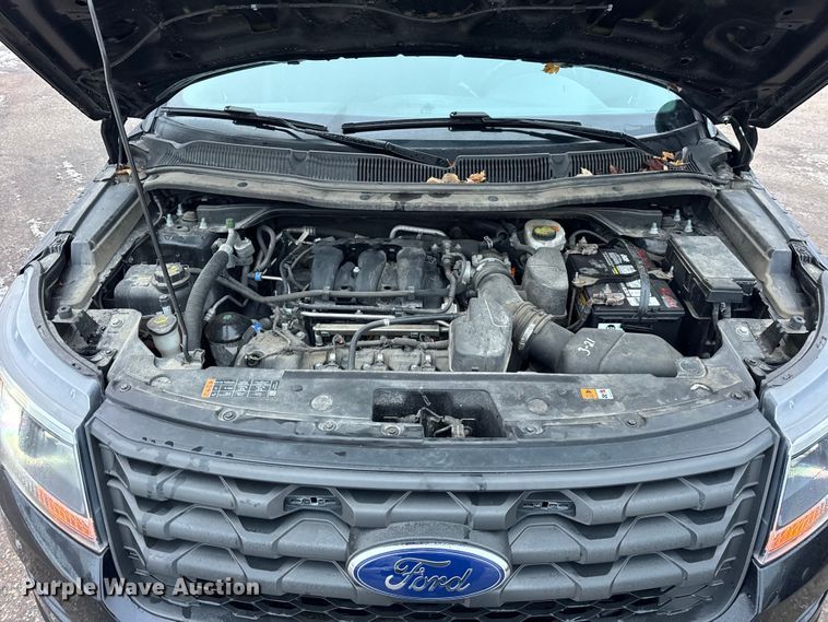 image for item ER0371 2018 Ford Explorer Police Interceptor SUV