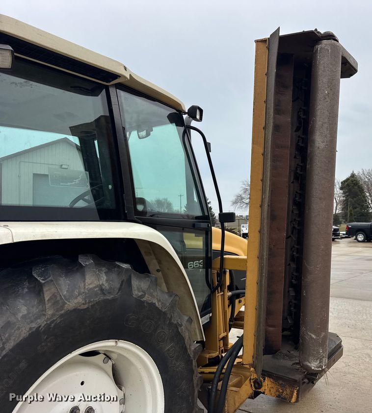 image for item ER0376 1997 New Holland 6635 tractor