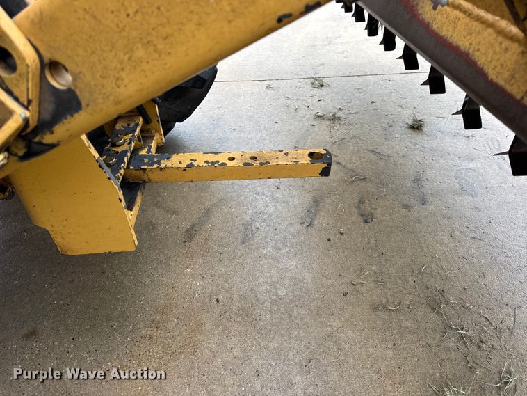 image for item ER0376 1997 New Holland 6635 tractor