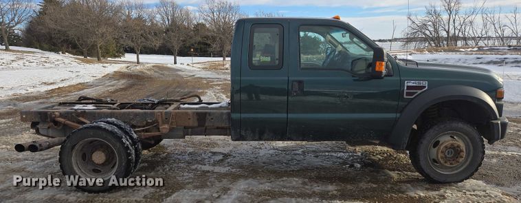 image for item ES2634 2008 Ford F450 truck cab and chassis