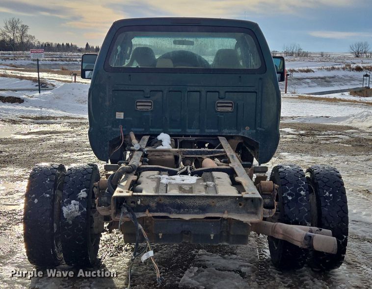 image for item ES2634 2008 Ford F450 truck cab and chassis