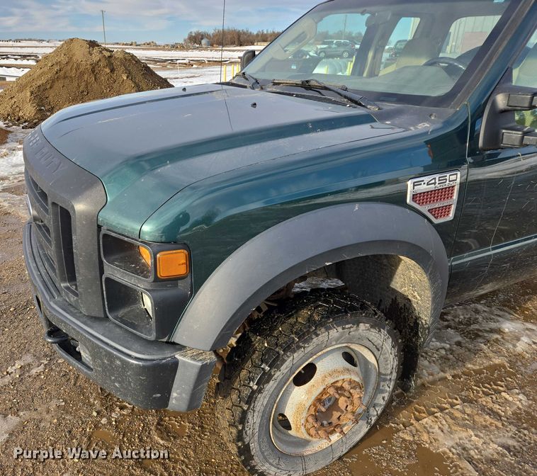 image for item ES2634 2008 Ford F450 truck cab and chassis