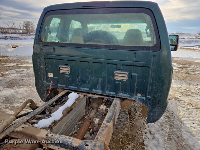 image for item ES2634 2008 Ford F450 truck cab and chassis