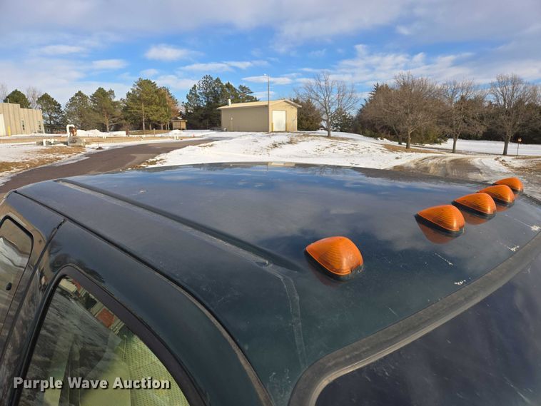 image for item ES2634 2008 Ford F450 truck cab and chassis