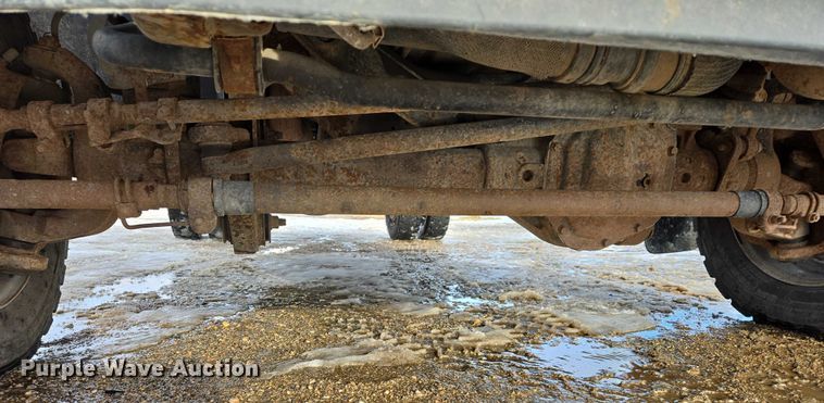 image for item ES2634 2008 Ford F450 truck cab and chassis