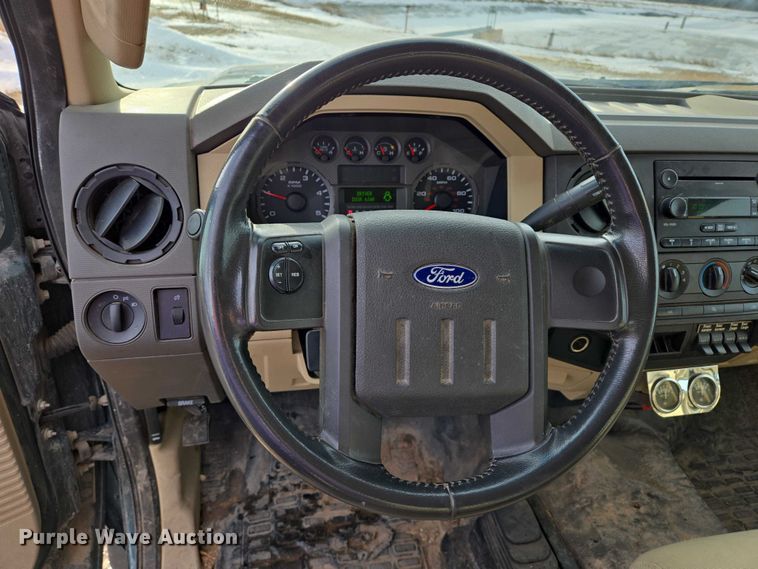 image for item ES2634 2008 Ford F450 truck cab and chassis