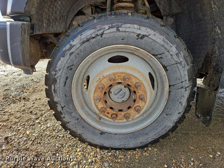 image for item ES2634 2008 Ford F450 truck cab and chassis