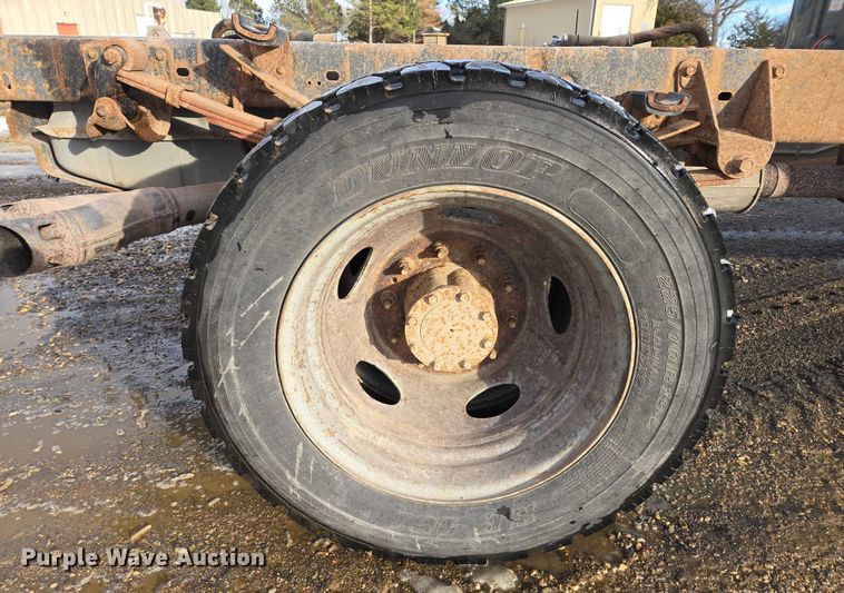 image for item ES2634 2008 Ford F450 truck cab and chassis