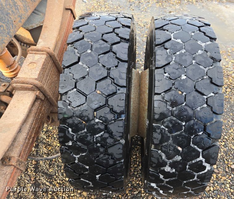 image for item ES2634 2008 Ford F450 truck cab and chassis