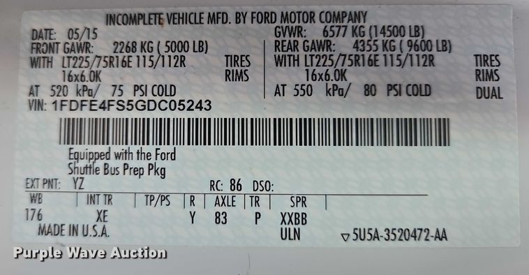 image for item ES2668 2016 Ford Advantage 240 shuttle bus