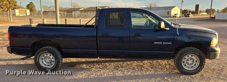 image for item ES2719 2005 Dodge Ram 1500 Ext. Cab pickup truck