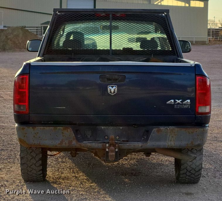image for item ES2719 2005 Dodge Ram 1500 Ext. Cab pickup truck